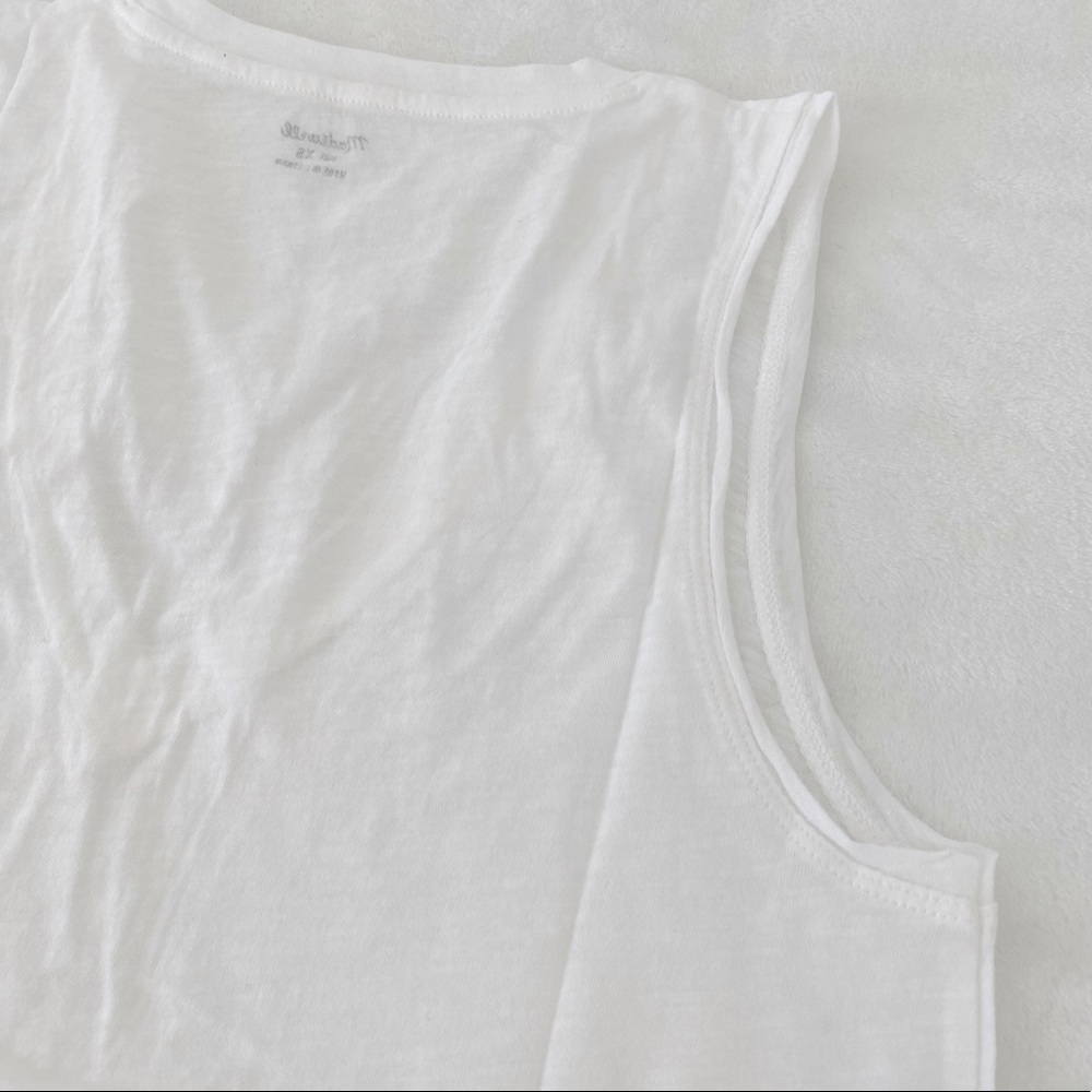 NWT Madewell Cherry Embroidered Pocket Tank - Picture 7 of 12